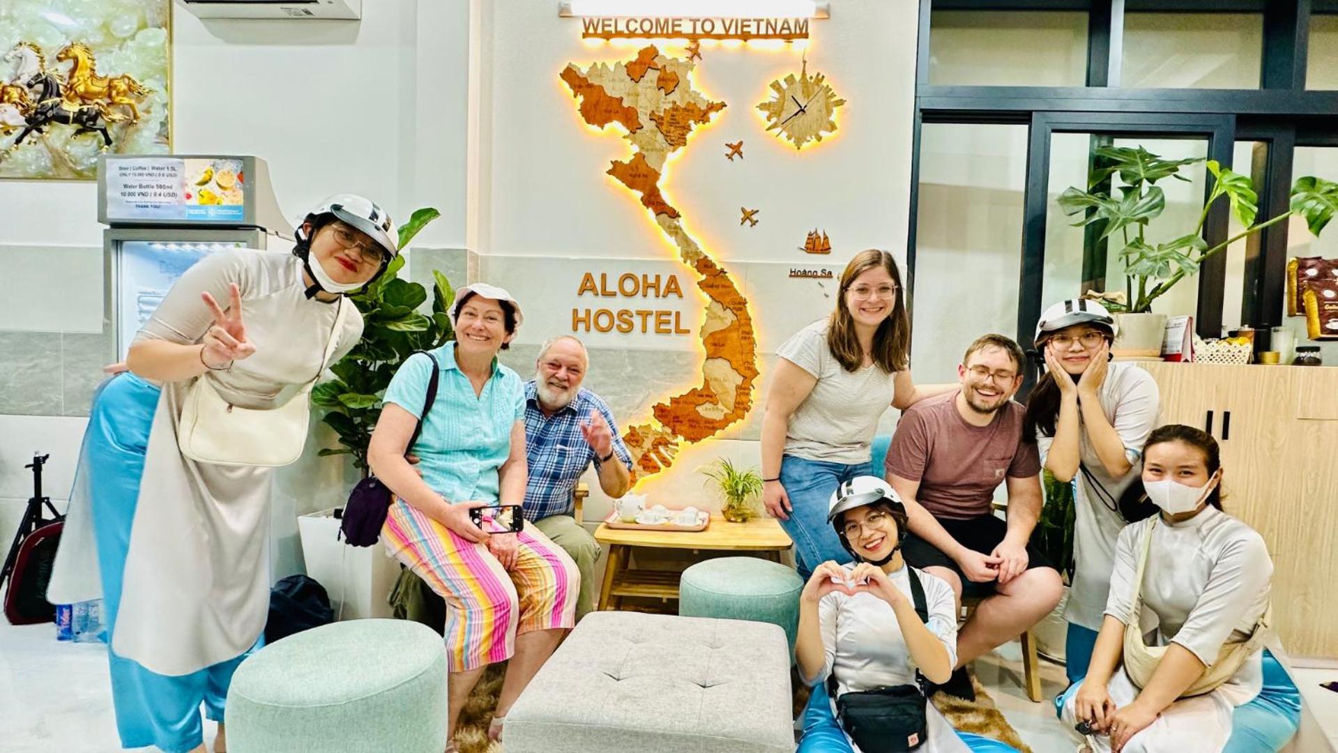 Aloha Saigon Premium Hostel By Local Travel Experts - Newly Opened, Less-Touristy Location, Spacious Rooms, Glass Shower Bathroom, Free Breakfast & Walking Tour Ciudad Ho Chi Minh  Exterior foto