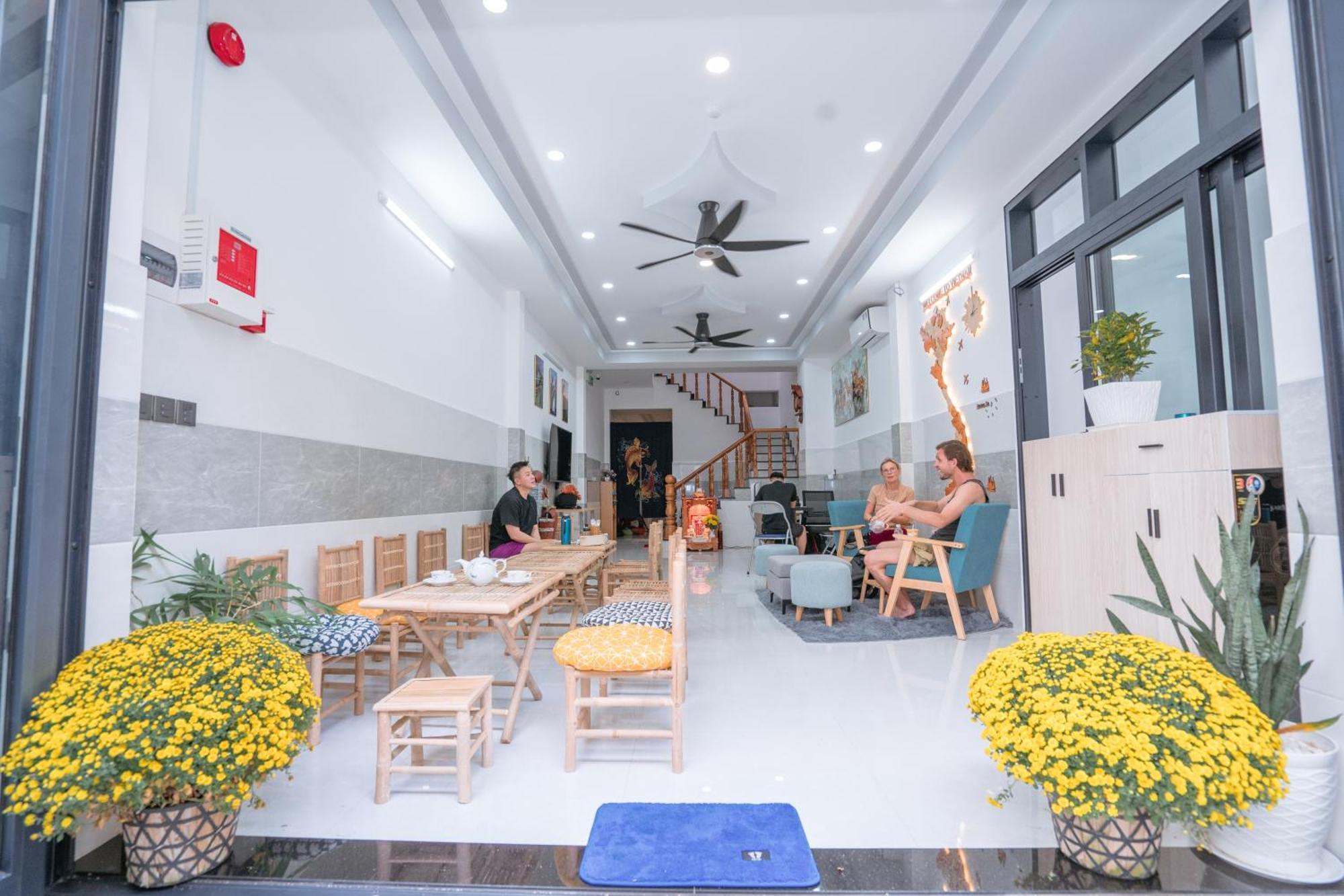 Aloha Saigon Premium Hostel By Local Travel Experts - Newly Opened, Less-Touristy Location, Spacious Rooms, Glass Shower Bathroom, Free Breakfast & Walking Tour Ciudad Ho Chi Minh  Exterior foto