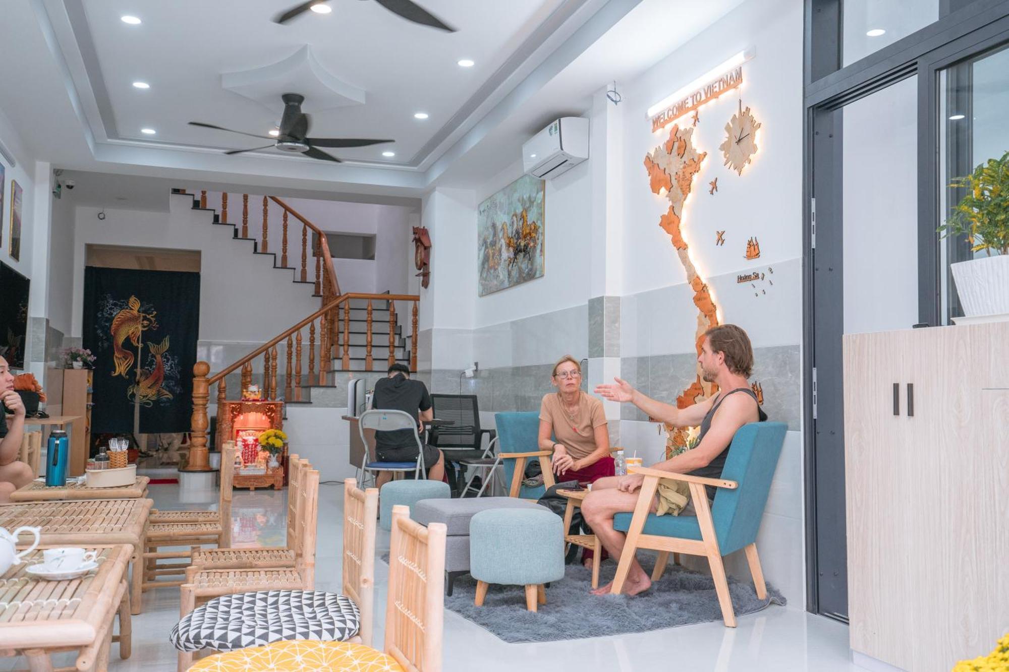 Aloha Saigon Premium Hostel By Local Travel Experts - Newly Opened, Less-Touristy Location, Spacious Rooms, Glass Shower Bathroom, Free Breakfast & Walking Tour Ciudad Ho Chi Minh  Exterior foto