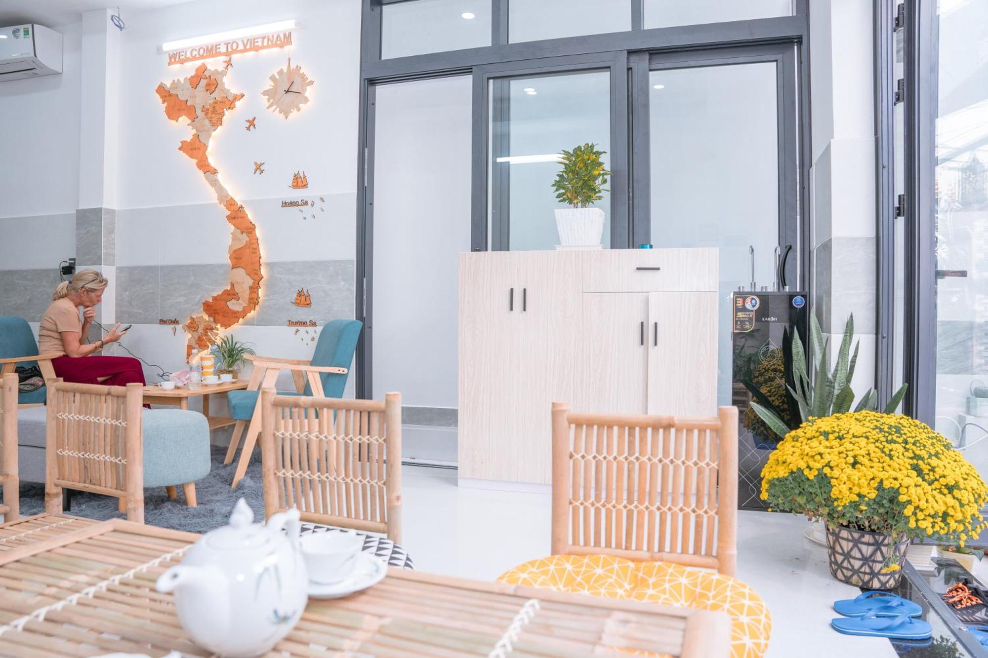 Aloha Saigon Premium Hostel By Local Travel Experts - Newly Opened, Less-Touristy Location, Spacious Rooms, Glass Shower Bathroom, Free Breakfast & Walking Tour Ciudad Ho Chi Minh  Exterior foto