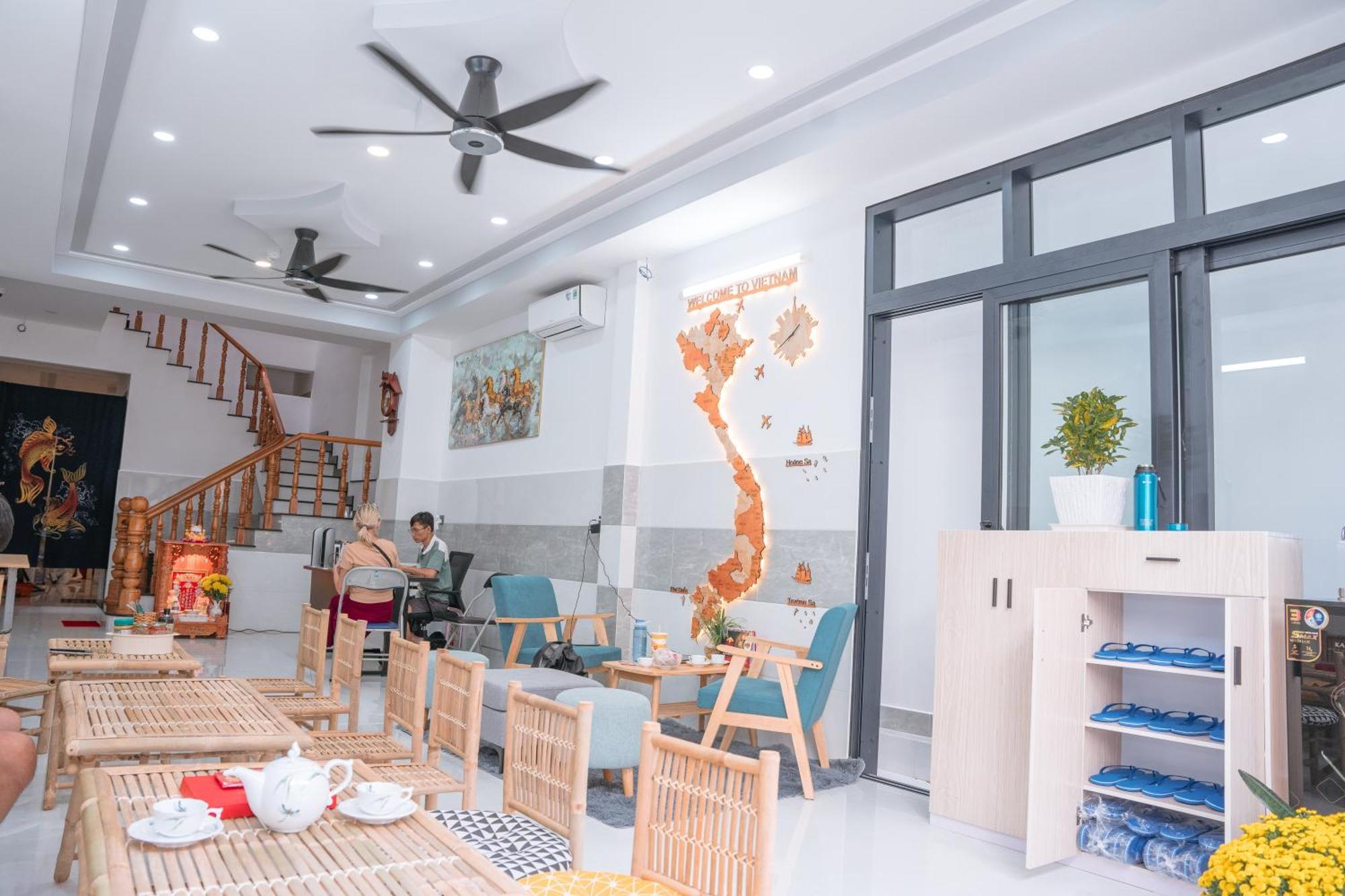 Aloha Saigon Premium Hostel By Local Travel Experts - Newly Opened, Less-Touristy Location, Spacious Rooms, Glass Shower Bathroom, Free Breakfast & Walking Tour Ciudad Ho Chi Minh  Exterior foto