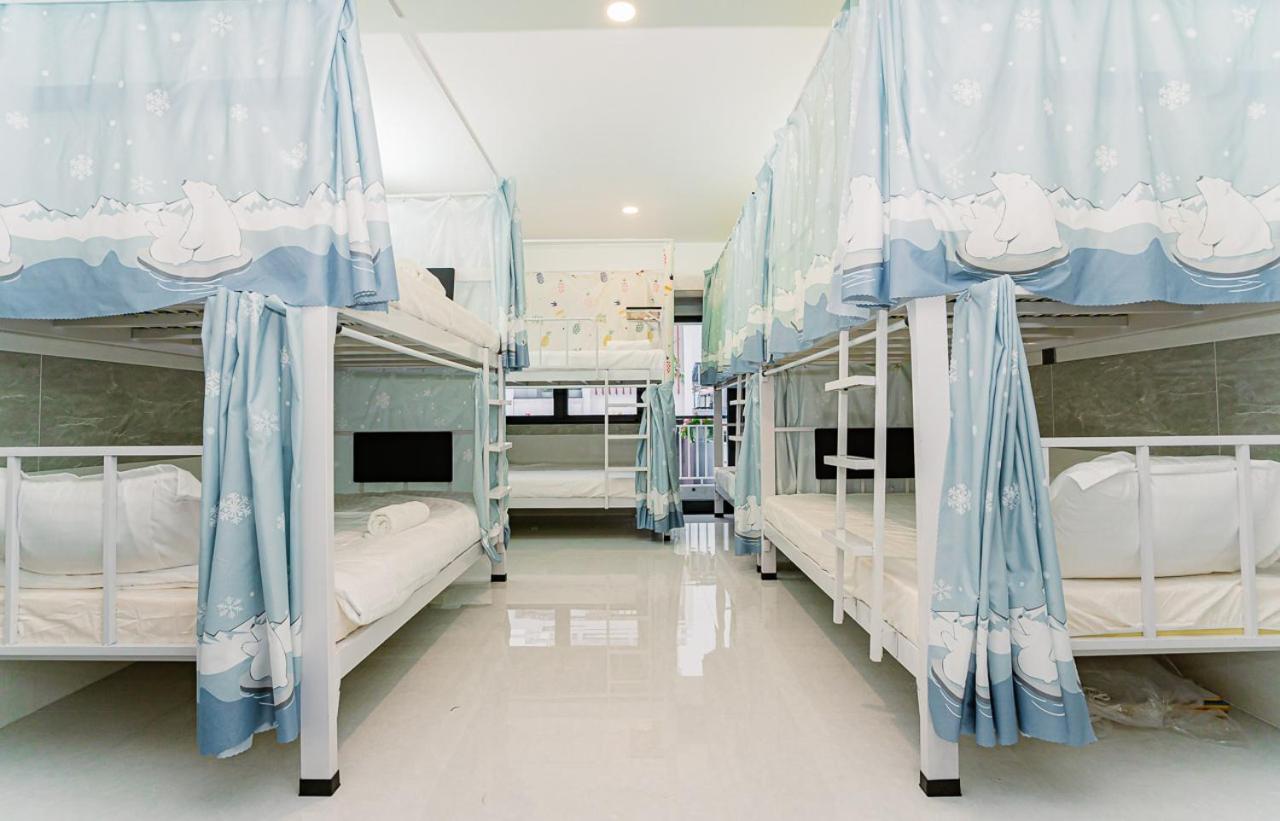 Aloha Saigon Premium Hostel By Local Travel Experts - Newly Opened, Less-Touristy Location, Spacious Rooms, Glass Shower Bathroom, Free Breakfast & Walking Tour Ciudad Ho Chi Minh  Exterior foto